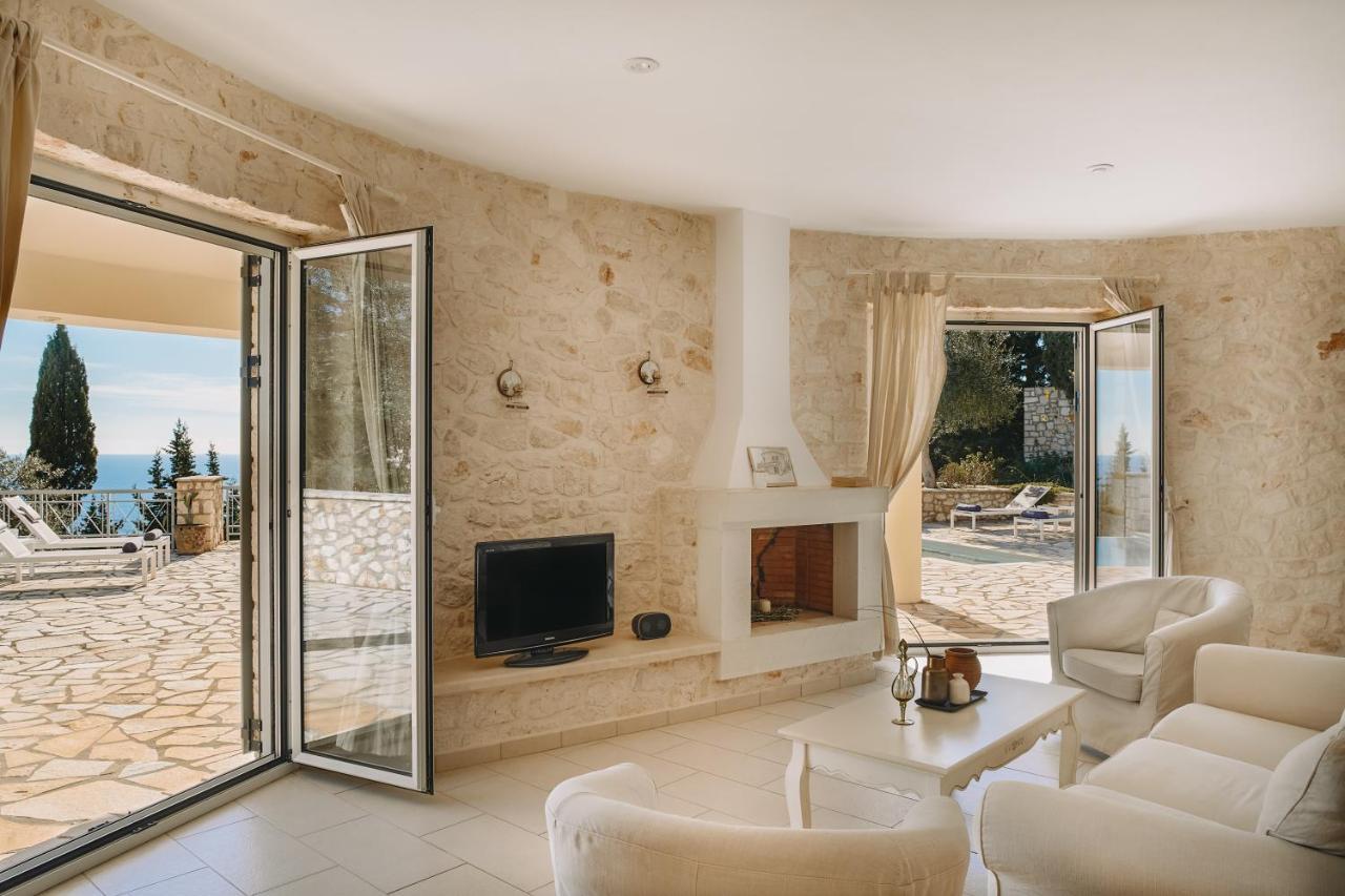 The Round House Villa Vlachopoulatika Bagian luar foto